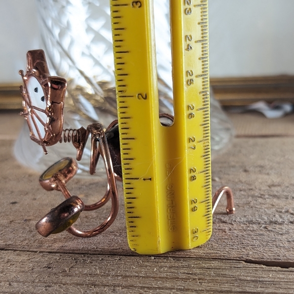COPPER WIRE CAT SCULPTURE WITH BLOWN GLASS AND BOBBLE HEAD - Picture 5 of 11